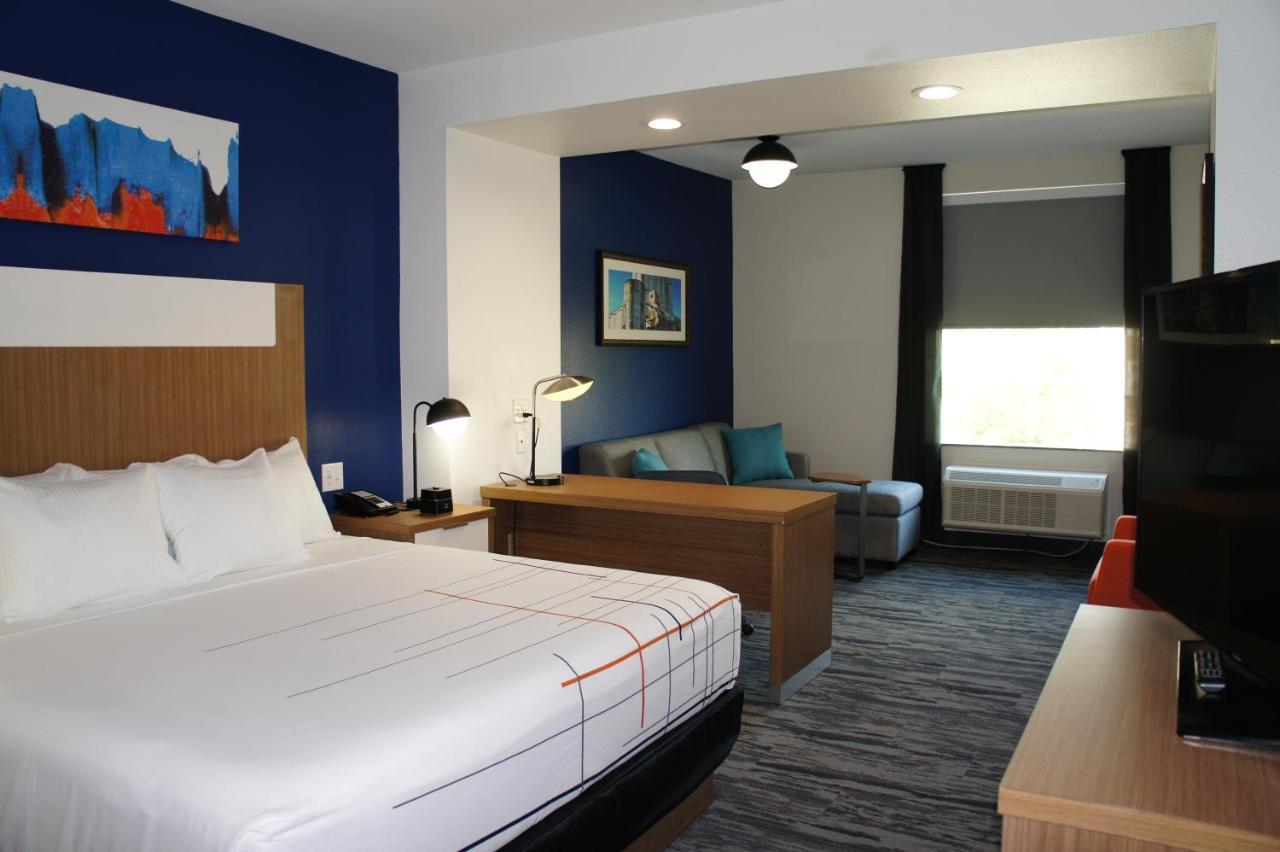 La Quinta Inn & Suites Katy-Mills By Wyndham Katy Luaran gambar