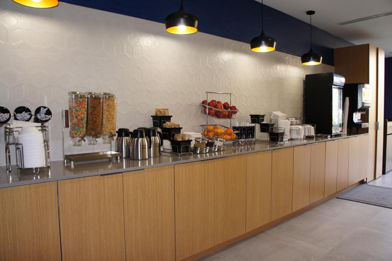 La Quinta Inn & Suites Katy-Mills By Wyndham Katy Luaran gambar